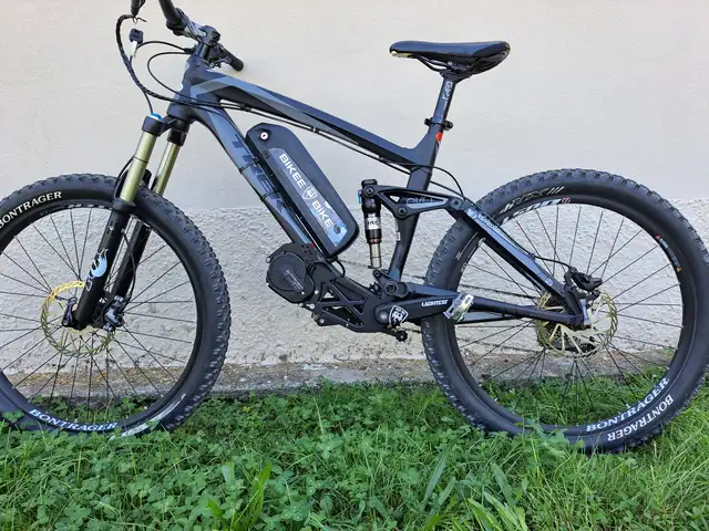 Full-suspension grigia
